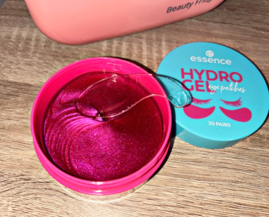hydro gel eye patches essence review